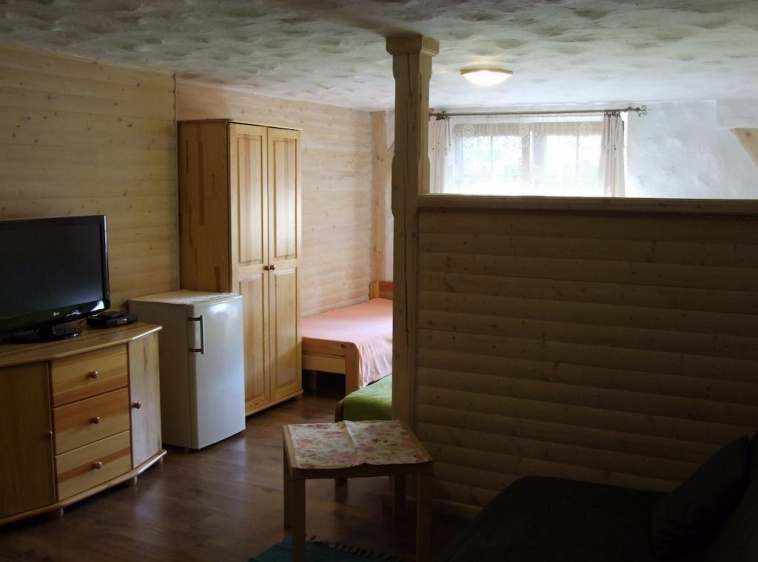 CHATA POD SKOCZNIĄ ?v=1.0