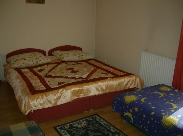 Willa Holdimex ?v=1.0