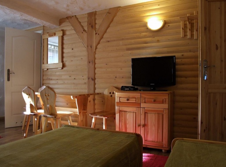 CHATA POD SKOCZNIĄ ?v=1.0